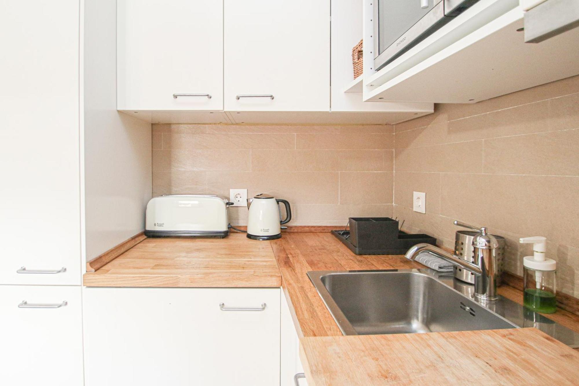 Charming Apt In The Center - 10M Walk Isla Magica Seville Exterior photo