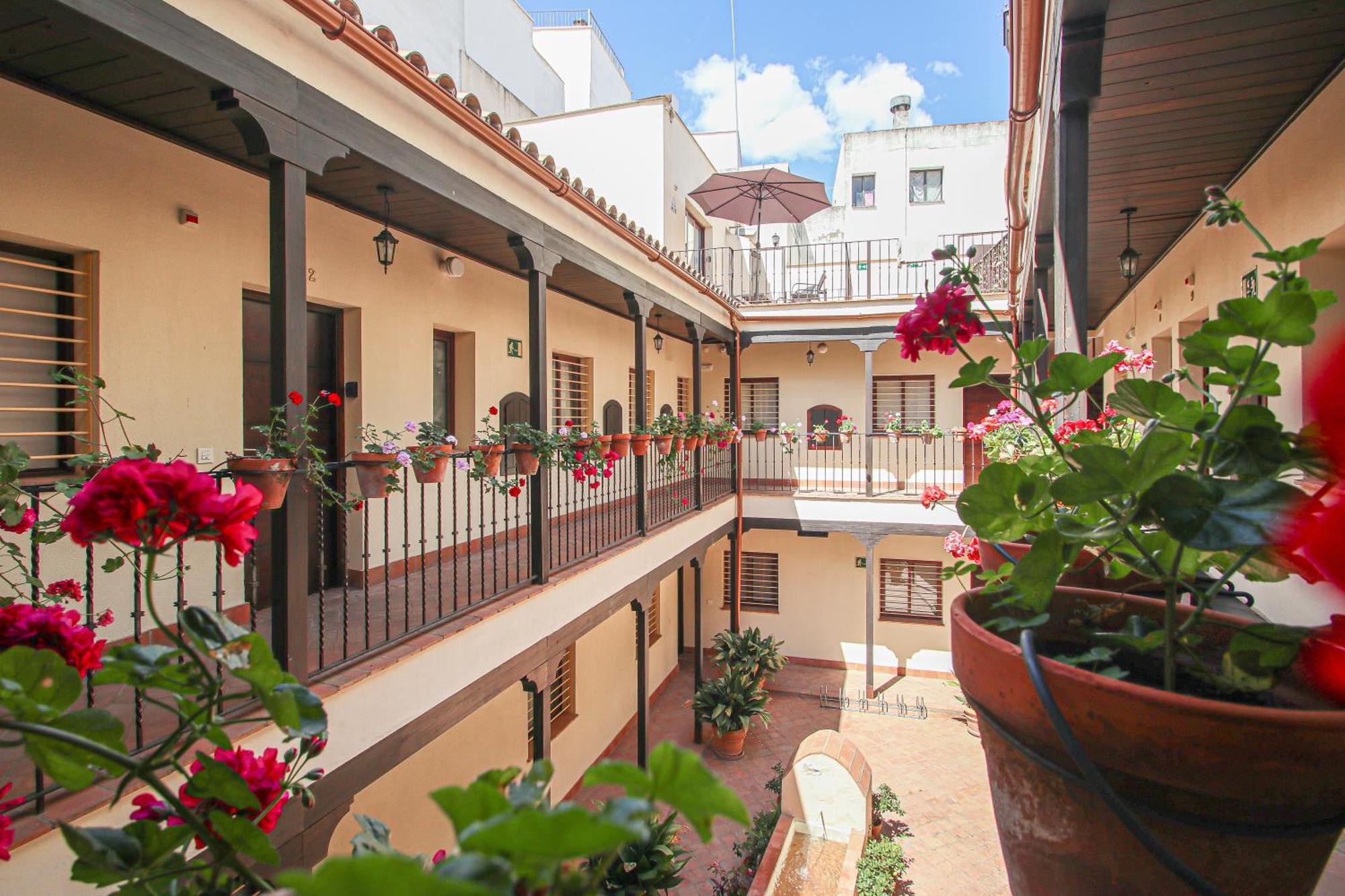 Charming Apt In The Center - 10M Walk Isla Magica Seville Exterior photo